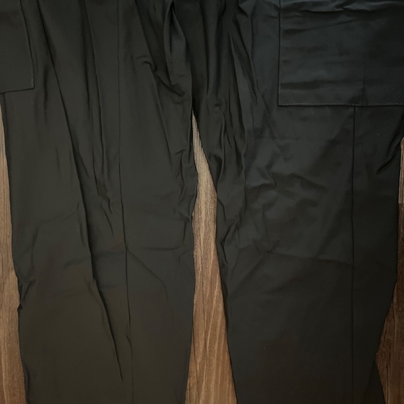 Old navy lightweight cargo jogger - Picture 2 of 2